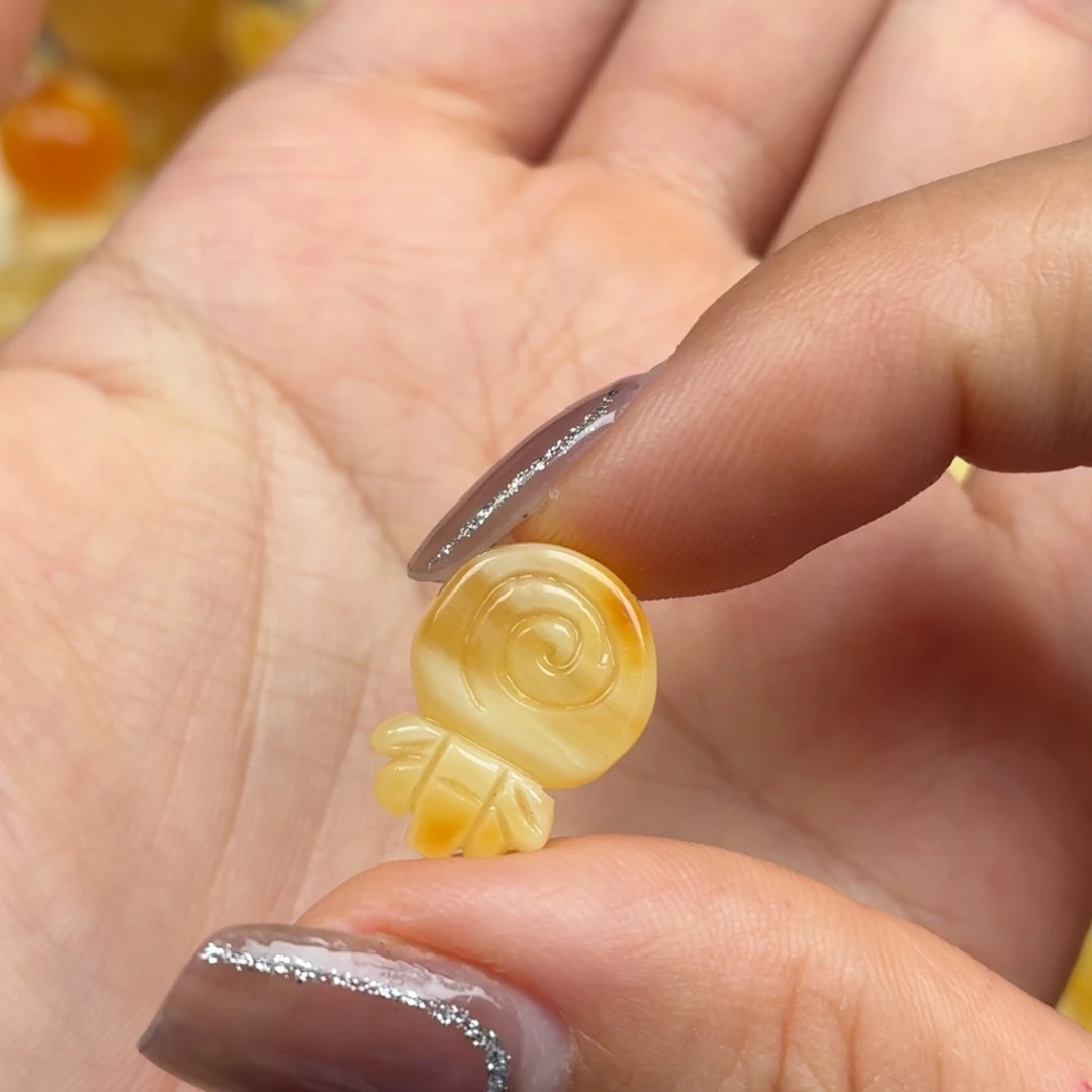 琥珀未镶嵌裸石蜜蜡