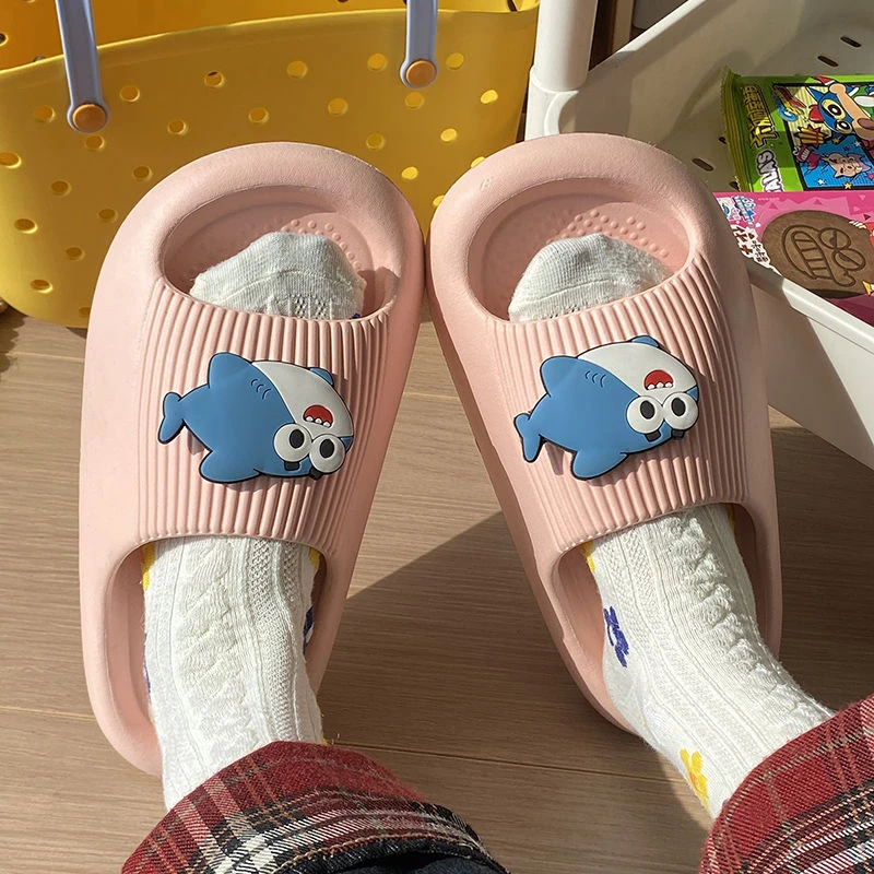 夏季可爱小鲨鱼EVA拖鞋耐脏耐穿速干透气一体成型一字拖防滑鞋子