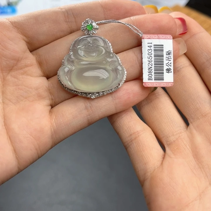 瑞***颈饰18K金镶嵌翡翠佛公