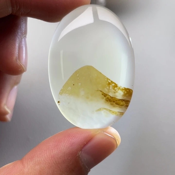 玛瑙/玉髓颈饰未镶嵌海**彩