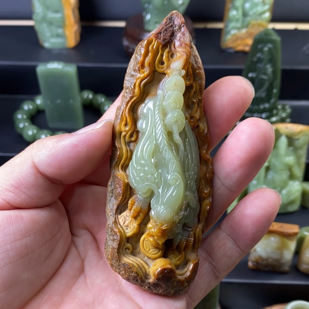 亘***密岫岩河磨玉（透闪石质玉）未镶嵌颈饰