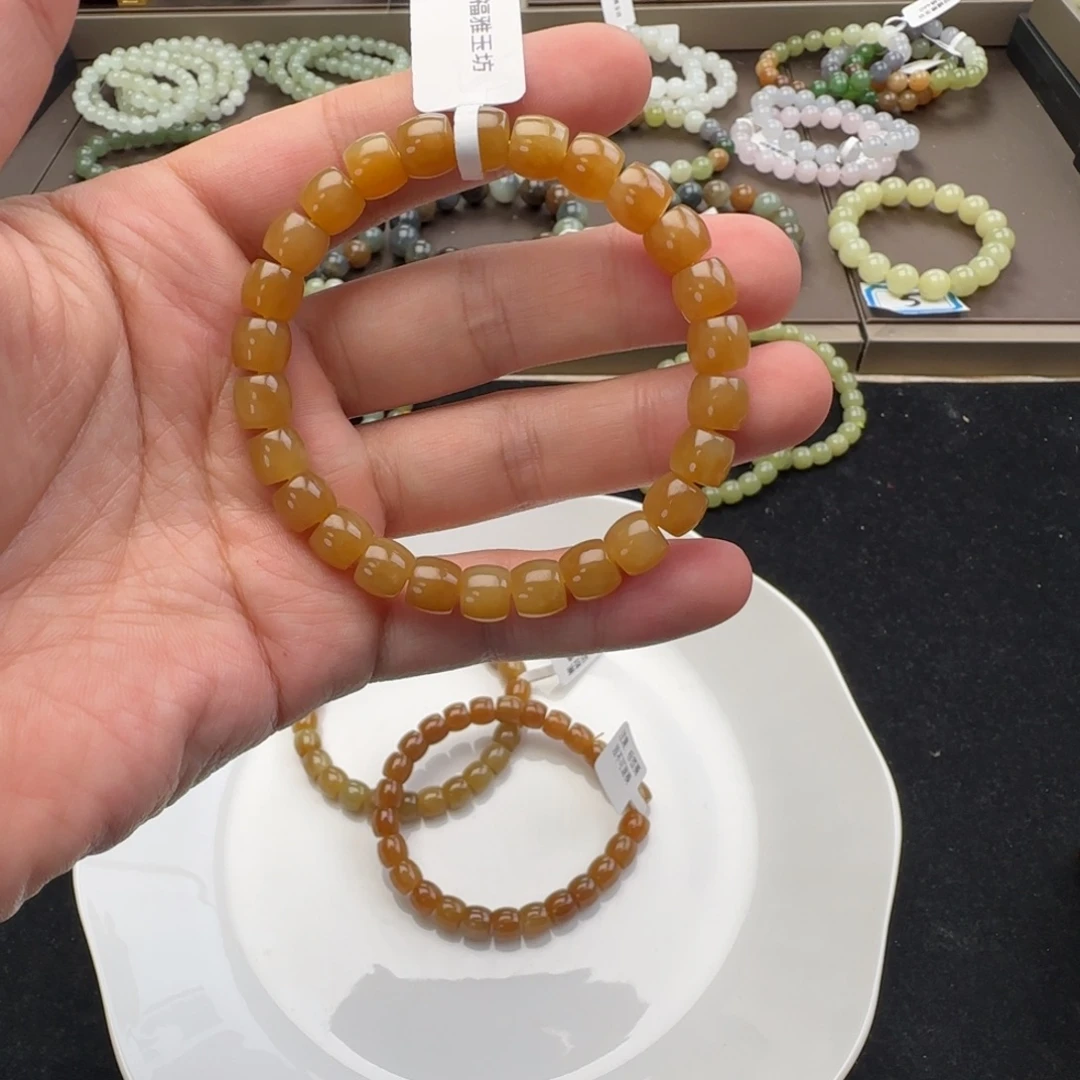 和田玉未镶嵌手链卡8直切新疆且末黄金糖，39