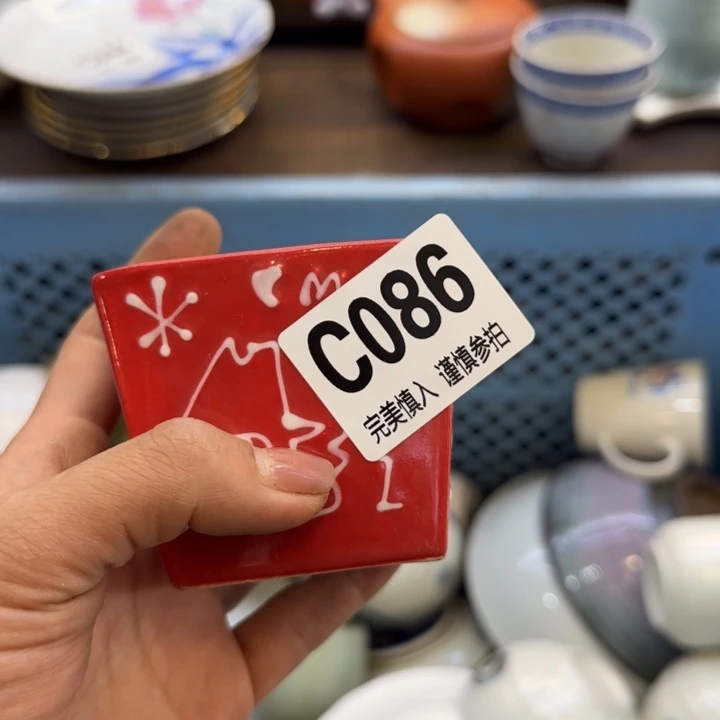 李***瓷片哈哈哈哈哈哈哈