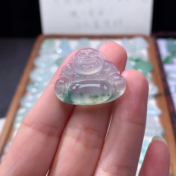 颈饰未镶嵌翡翠冰种飘花佛公