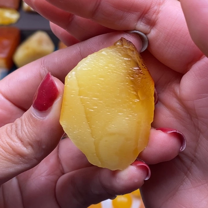 未镶嵌定制琥珀蜜蜡