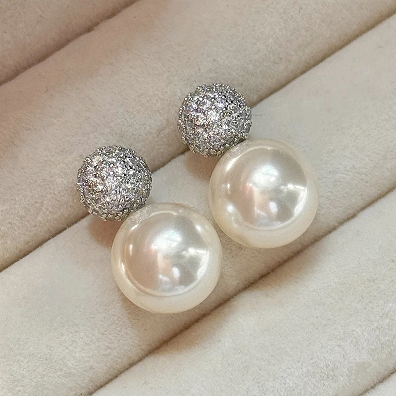 铜合金仿珍珠耳饰 高级感超闪小灯泡气质经典正圆百搭耳钉女2034