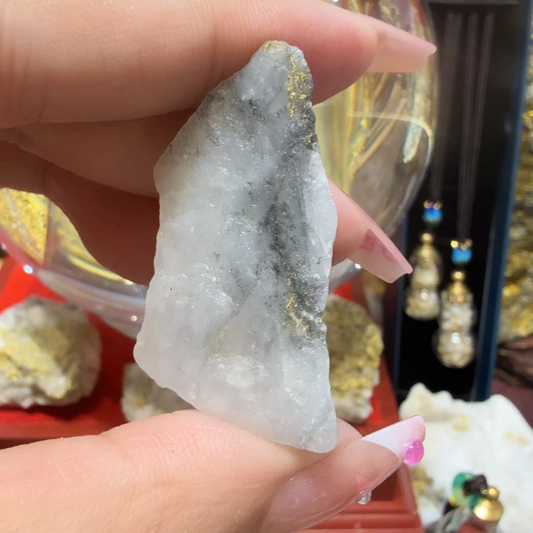 记聚金阁天然明金矿标