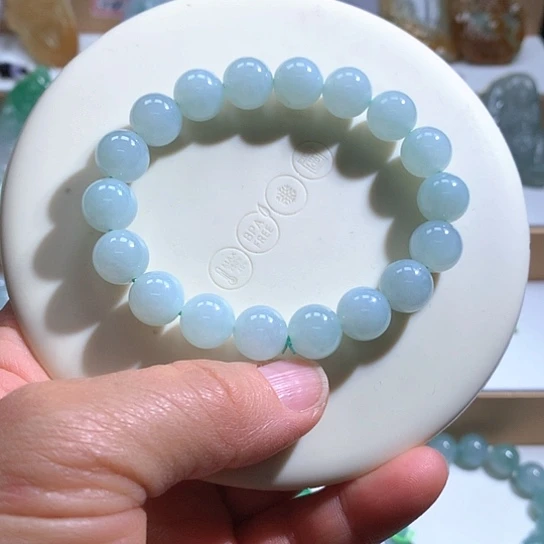 翡翠未镶嵌颈饰46