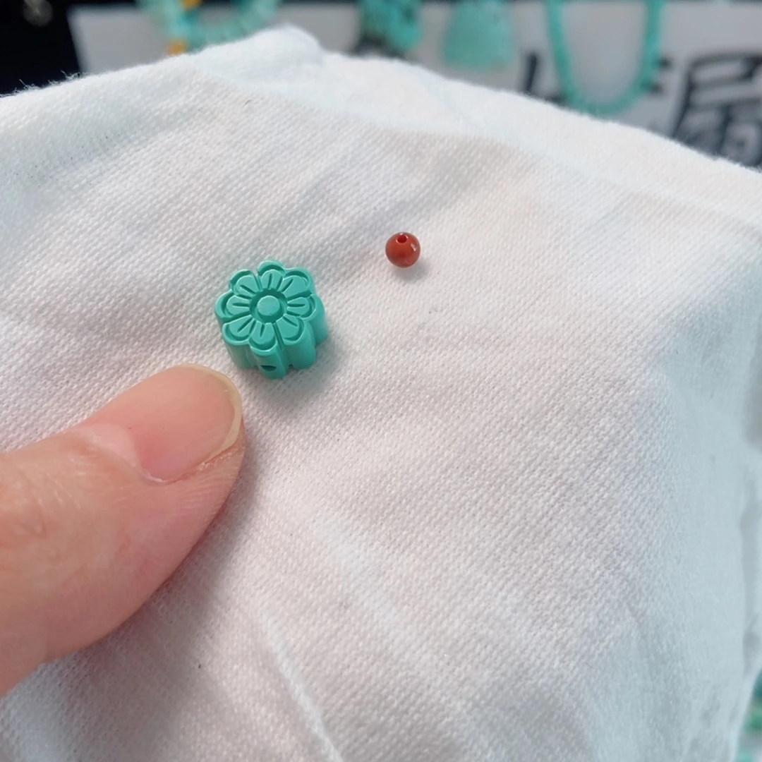 未镶嵌南红玛瑙珠宝奇石