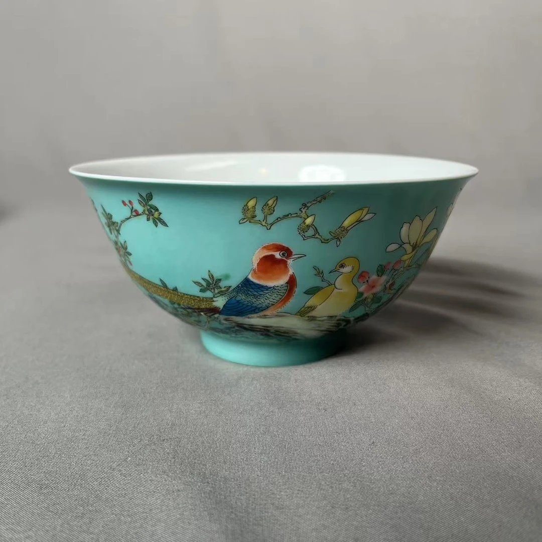 清雍正蓝地粉彩花鸟纹赏碗A3-263（碗底有裂）