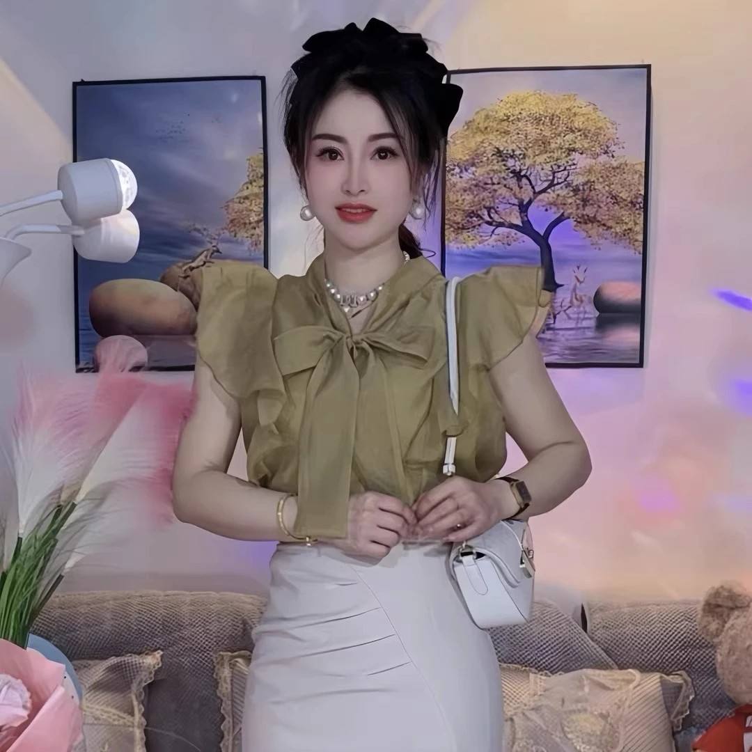 法式洋气飞飞袖衬衫女夏季新款蝴蝶结系带减龄时尚荷叶边甜美上衣