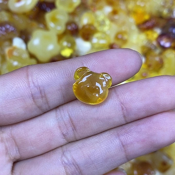 吊坠橄榄核小熊头11