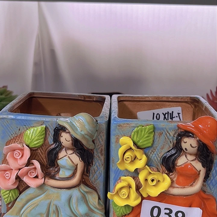 紫砂花盆陶瓷制品