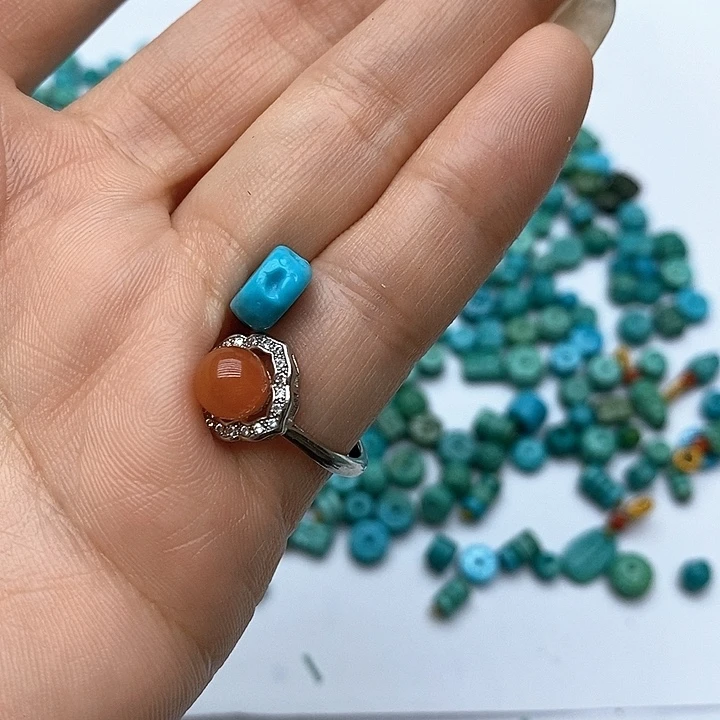 南红玛瑙未镶嵌珠宝奇石