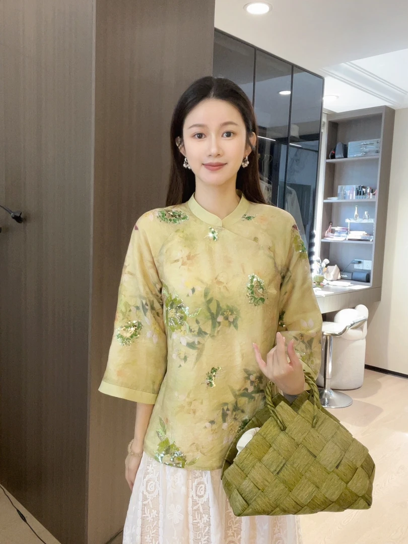 ZLeays林小允【碧绀】新中式气质宽松式珠片刺绣高定小上衣-300