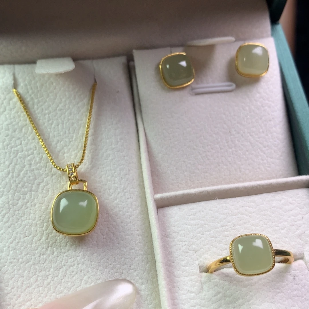 和田玉银S925镶嵌戒指