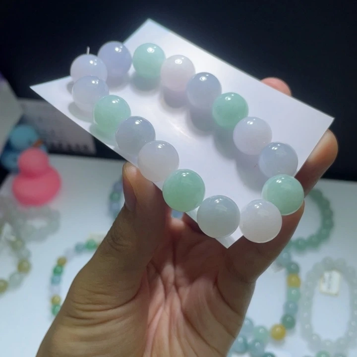 未镶嵌定制翡翠翡翠