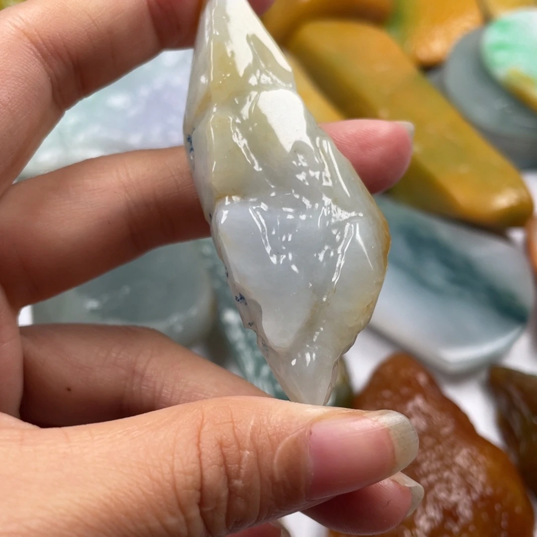 【闪购商品】翡翠颈饰未镶嵌翡翠