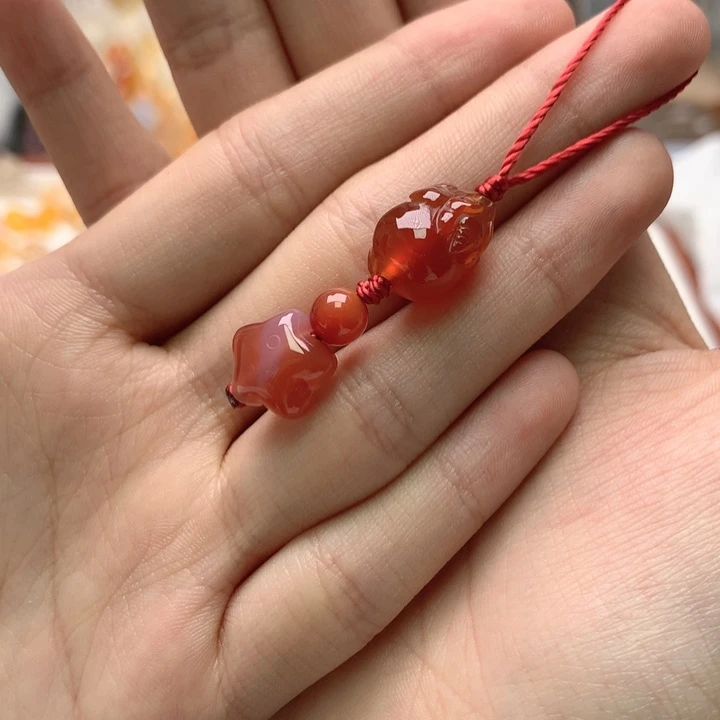 玛瑙/玉髓未镶嵌玛瑙金蟾挂饰