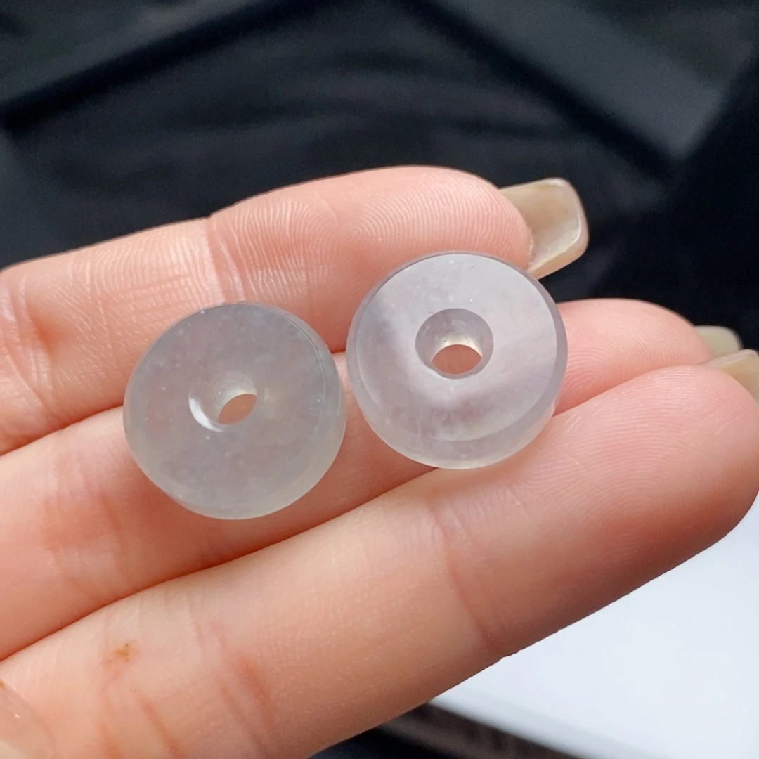 翡翠未镶嵌耳饰黑冰路路通