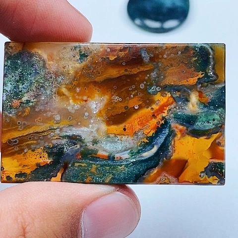 玛瑙/玉髓颈饰未镶嵌金*