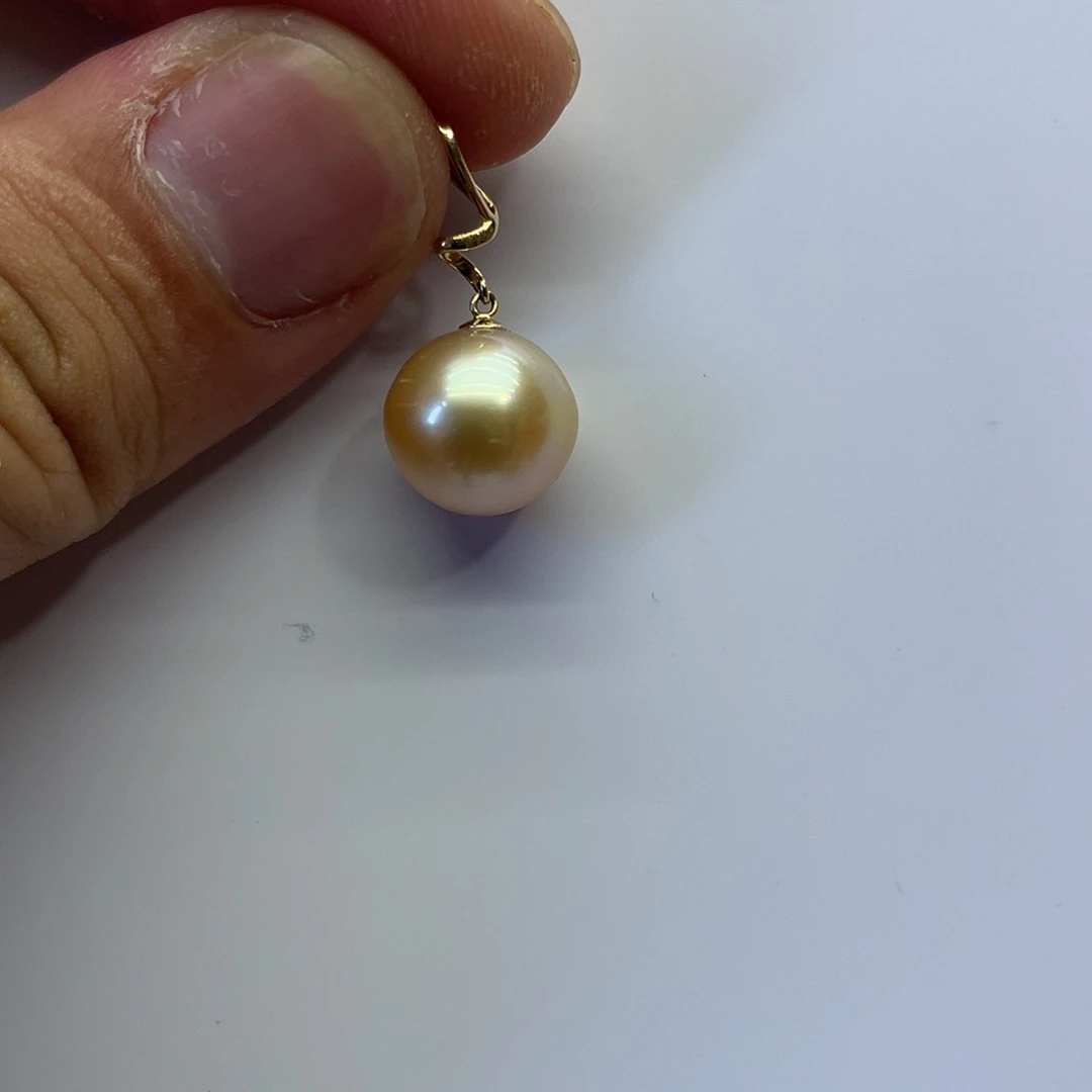 海水珍珠18K金镶嵌颈饰