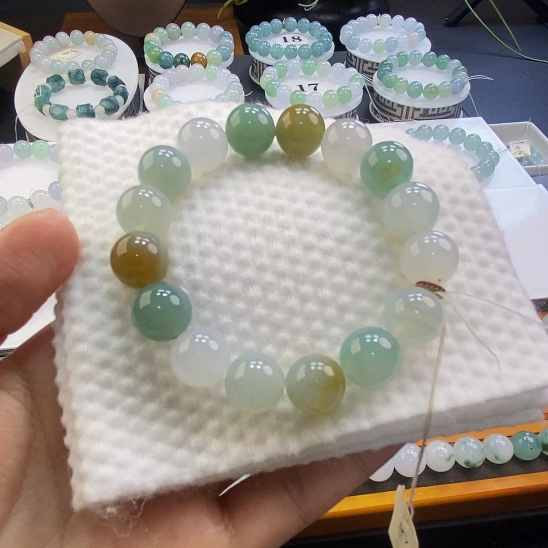 定制翡翠未镶嵌翡翠卡12