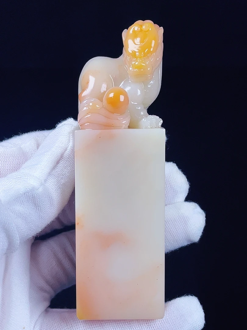 精品寿山石瑞兽印章