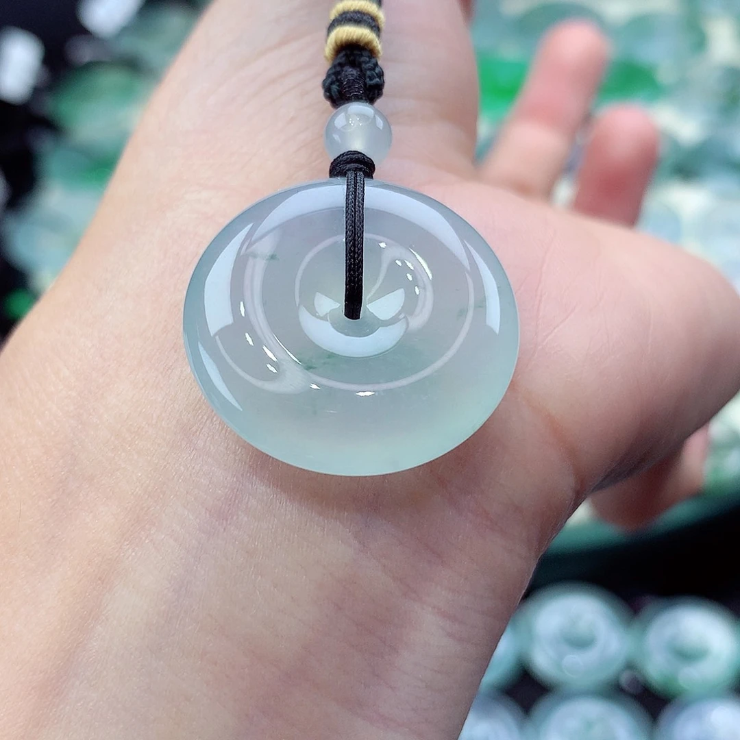 颈饰未镶嵌翡翠编号26。尺寸25.1-7.2