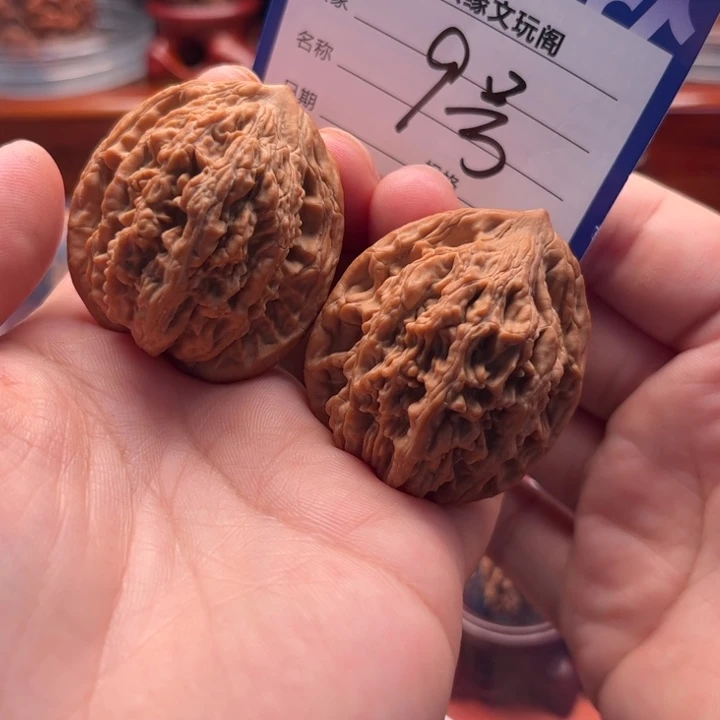 大***梨吊坠猴头核桃虎头40
