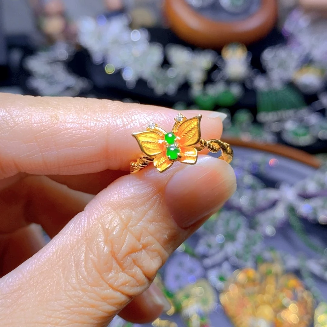 翡翠颈饰银S925镶嵌天然翡翠