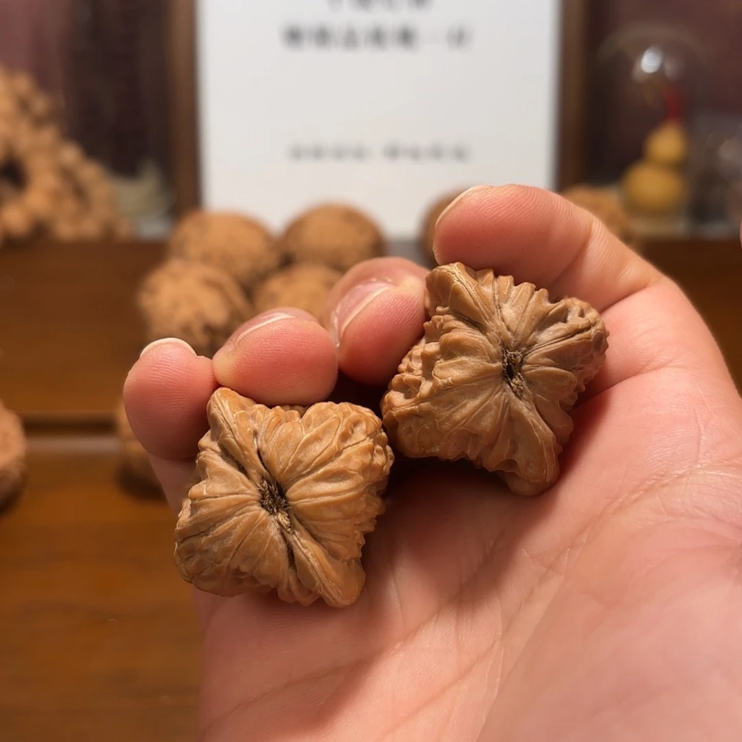 吊坠文玩核桃白蛇谷