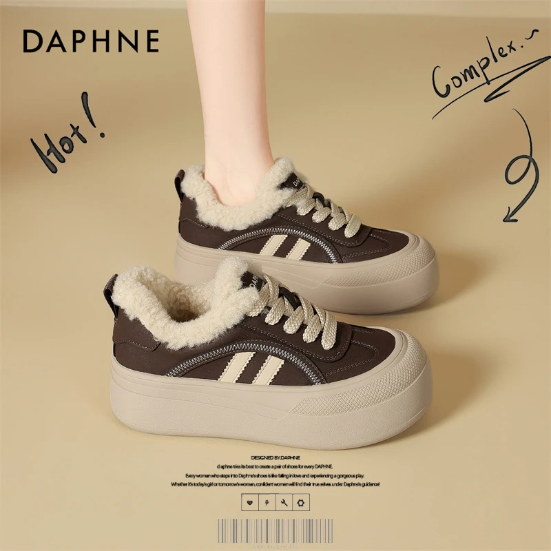 达芙妮网红爆款时尚雪地靴2025冬加绒加厚棉鞋平底板鞋厚底休闲鞋