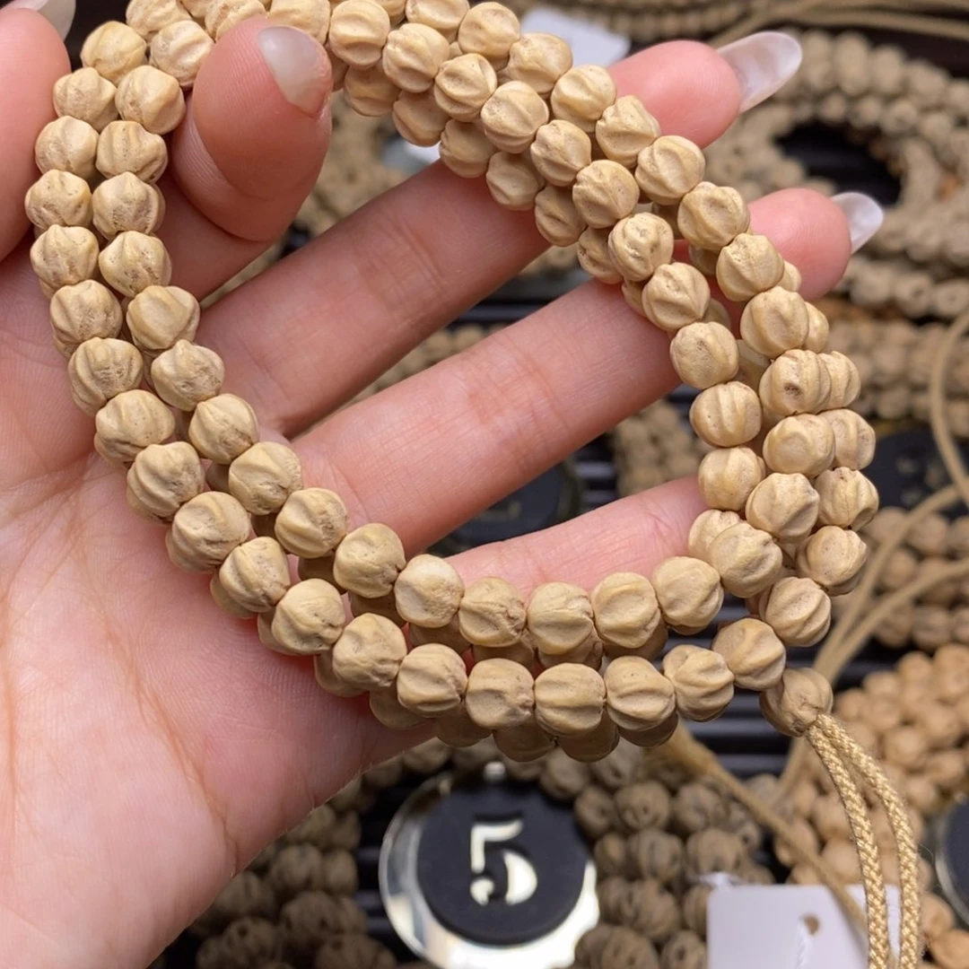 柏香籽/百香籽吊坠余*?