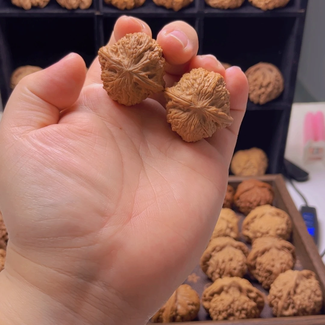 吊坠文玩核桃磨盘37皮质顶级