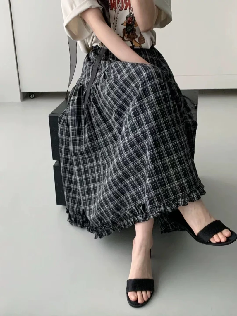 复古黑色格子半身裙女2025夏季新款法式高腰大摆A字长裙花边伞裙