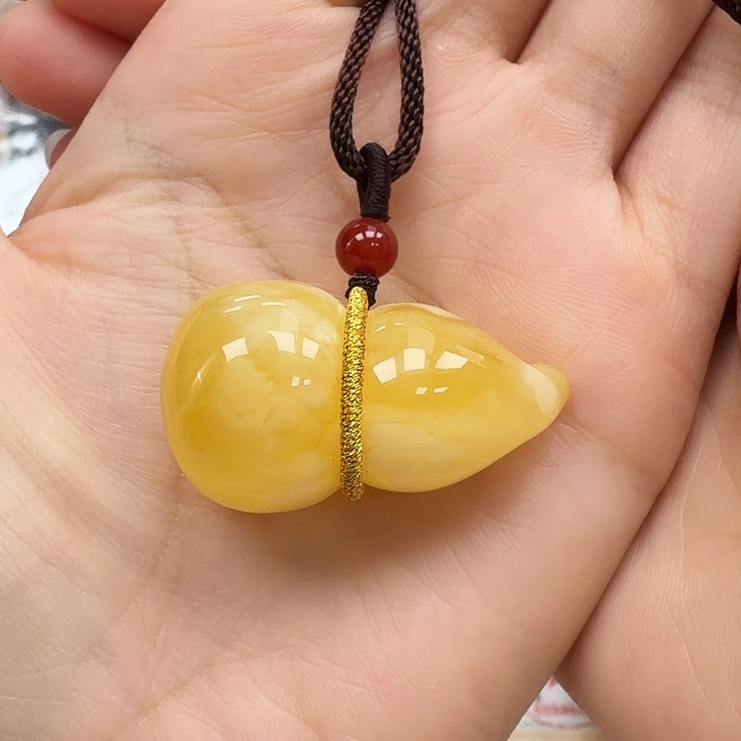 未镶嵌琥珀珠宝奇石吊坠