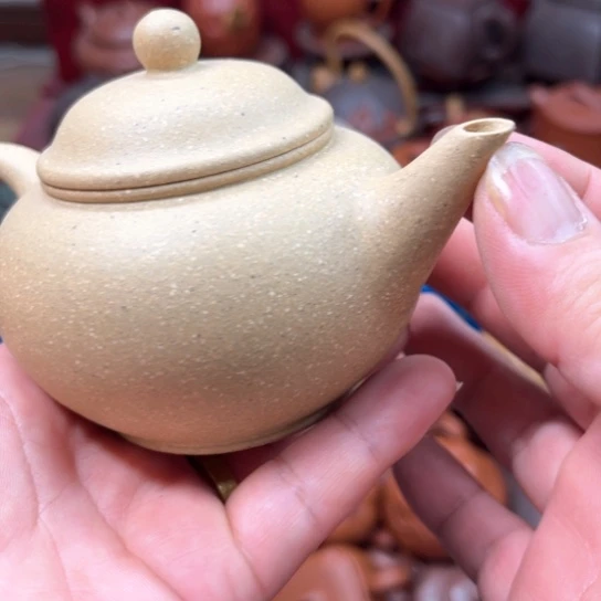 茶壶紫砂瑕疵………………