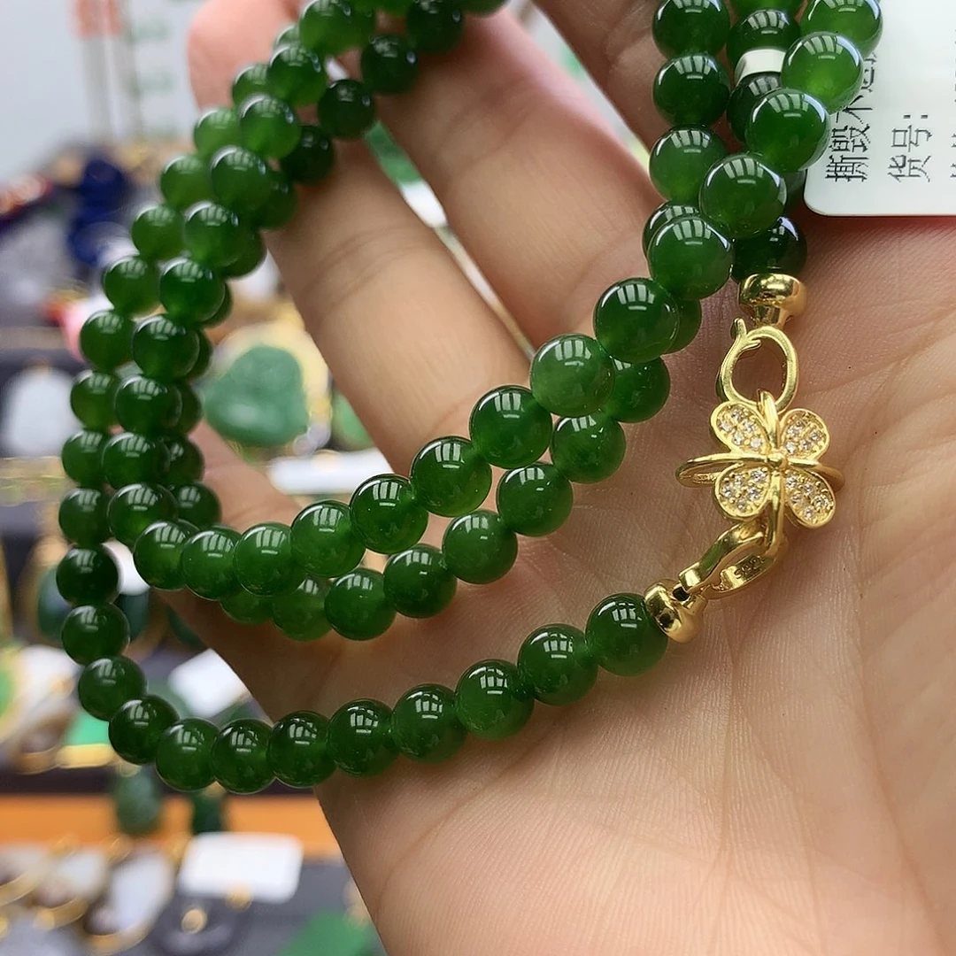 和田玉（碧玉）未镶嵌颈饰