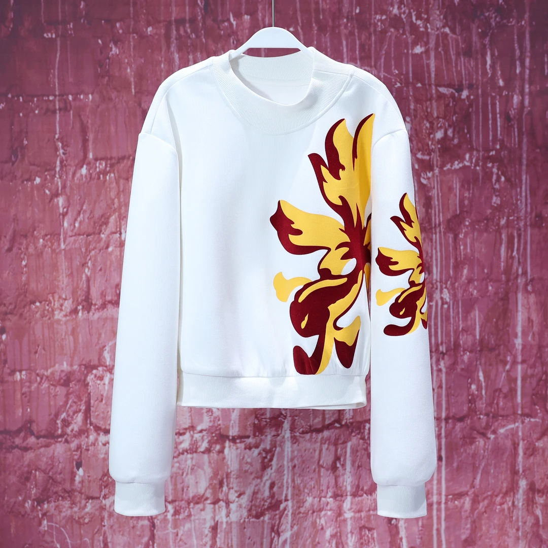 【LIANG哥女装】2025欧货白色撞色花朵柔软舒适印花圆领卫衣5992A