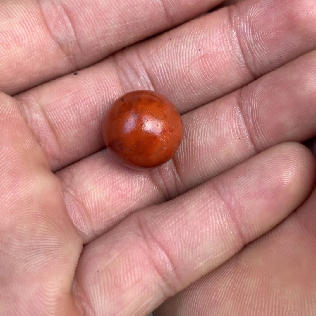 南红玛瑙未镶嵌珠宝半成品