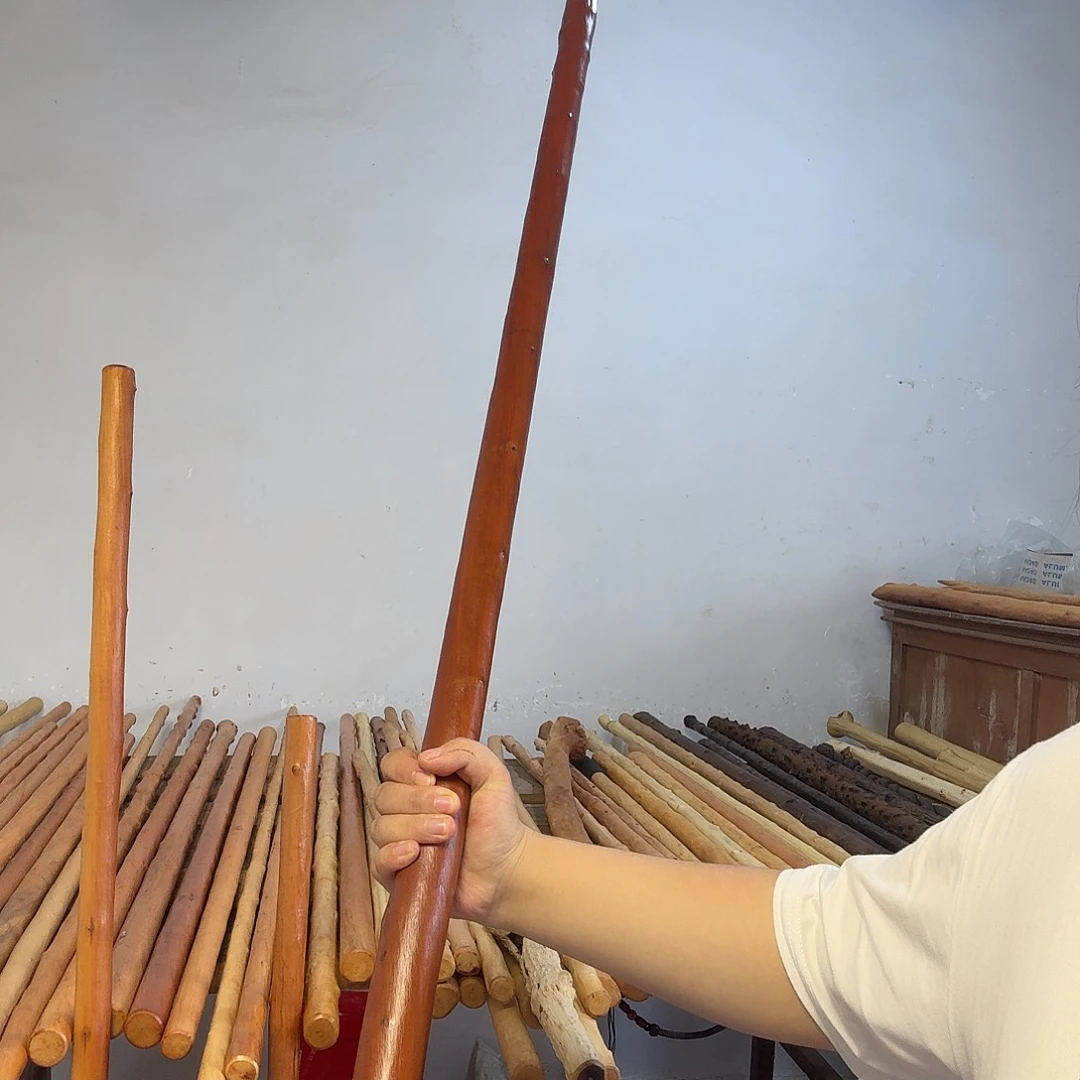 寻****?红荀子武术棍