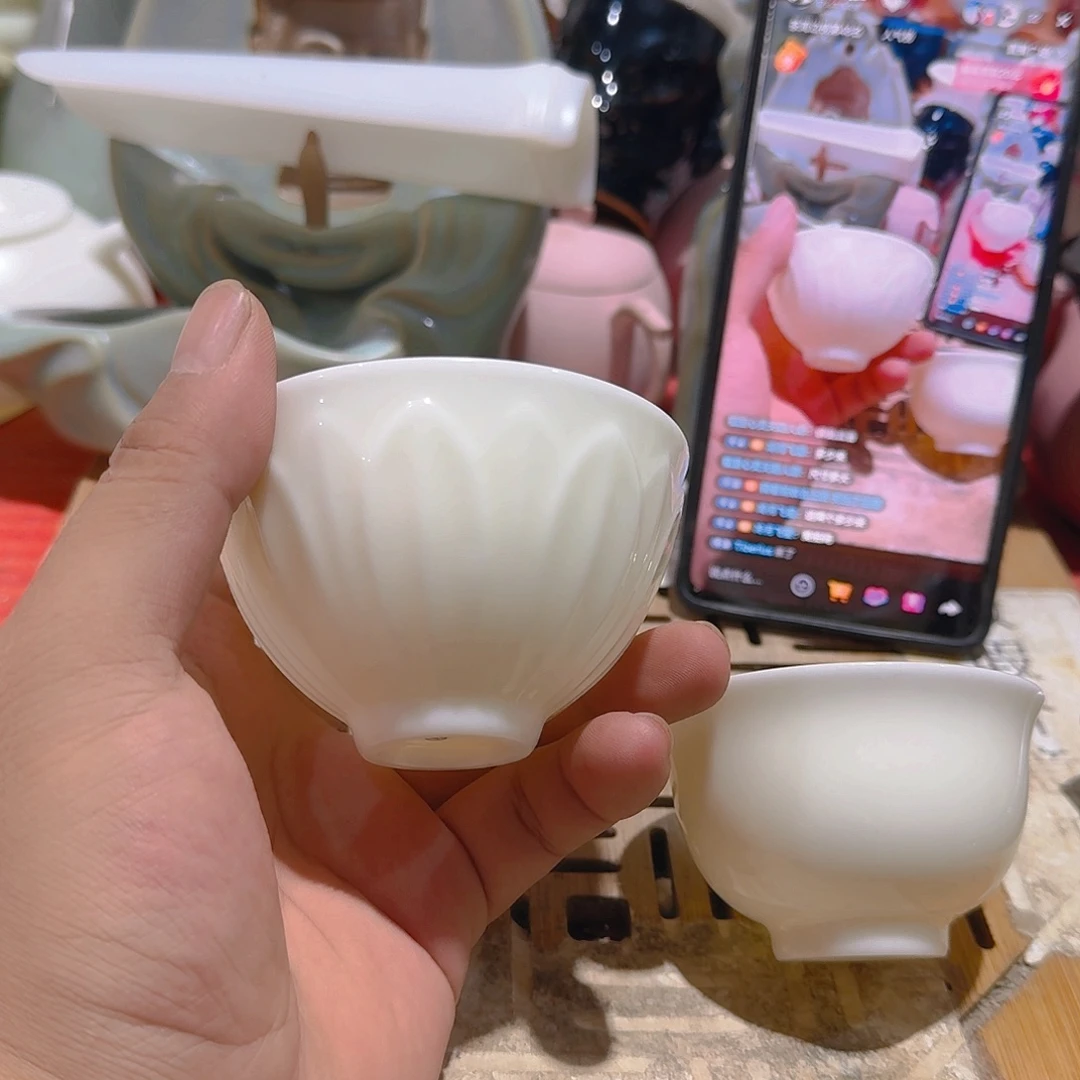 冷***星瑕疵茶具，介意勿拍