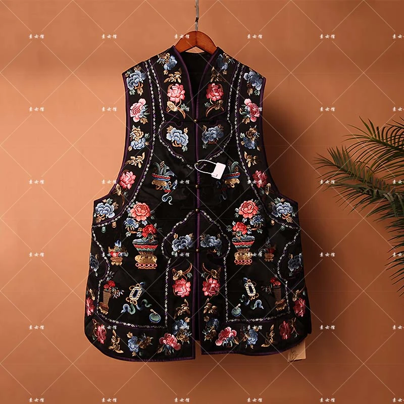 25161素女馆新款前后满绣如意对襟马甲