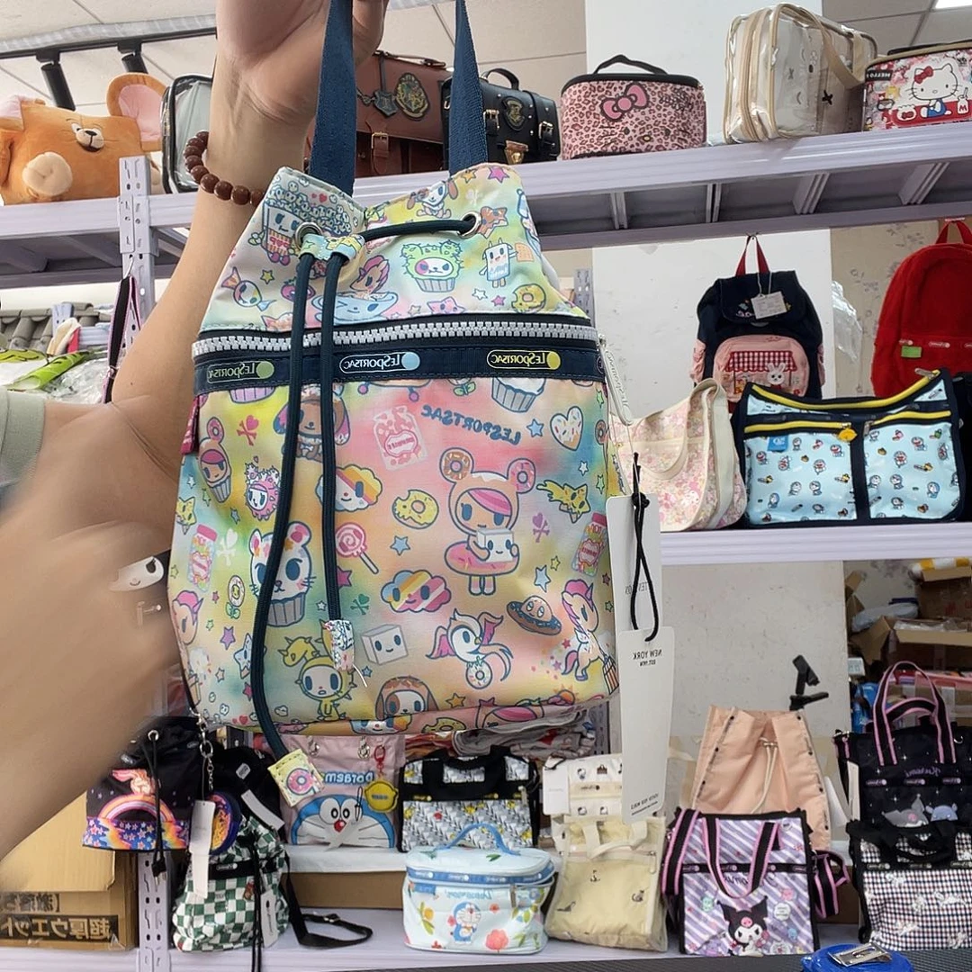 PU化妆包等产品和产品为