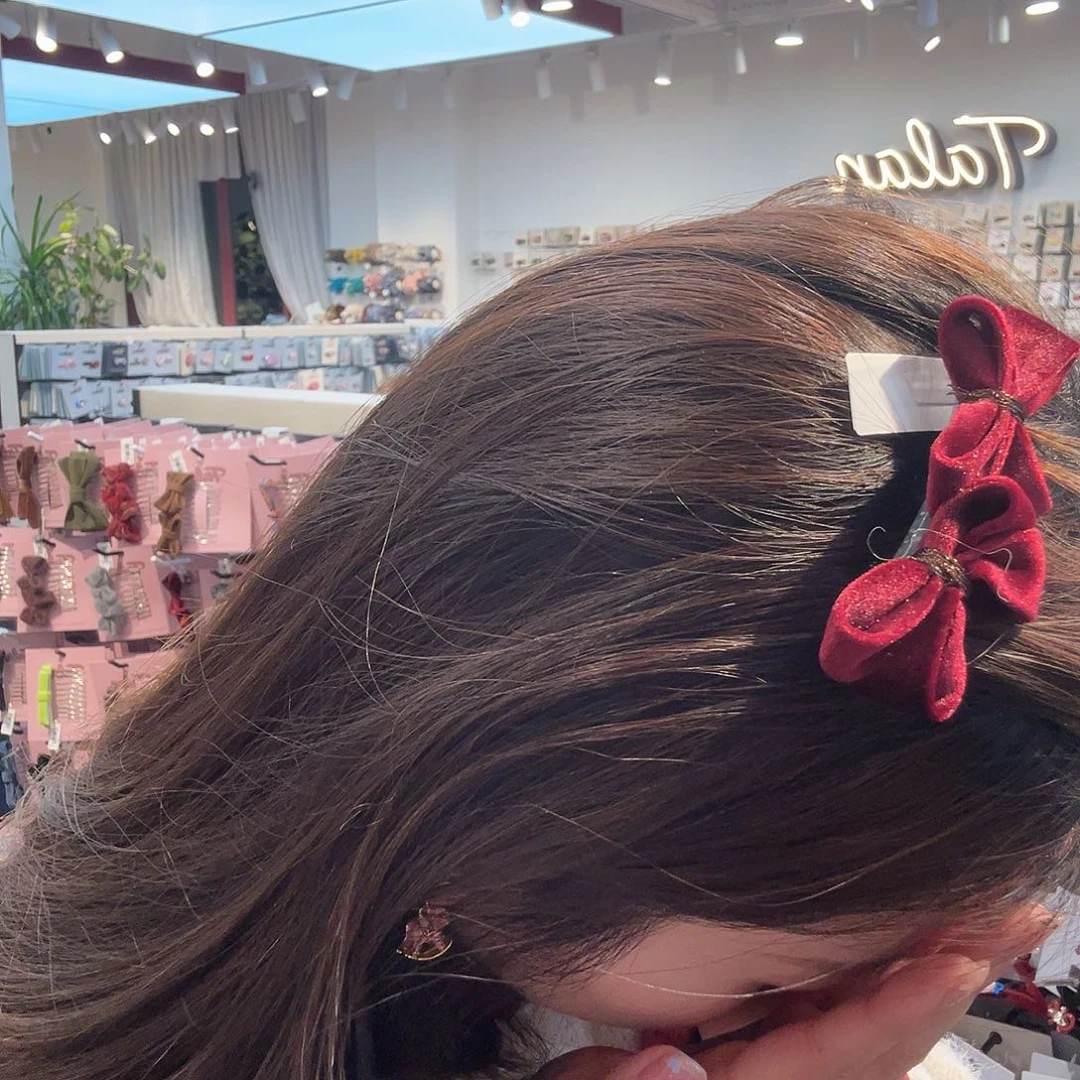 布艺非金属一只插梳