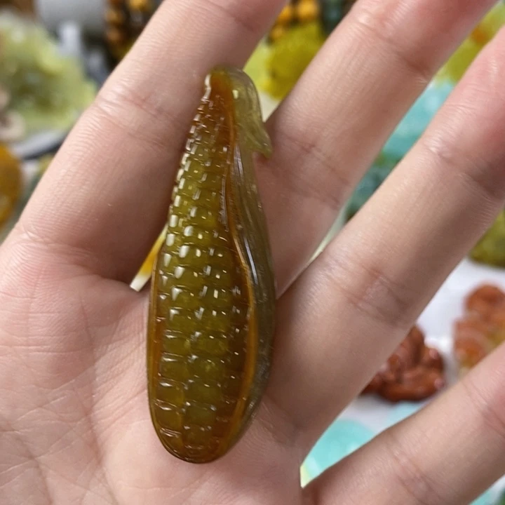 未镶嵌岫玉挂件吊坠