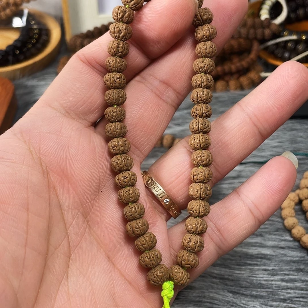 金刚菩提吊坠全品老树王手串