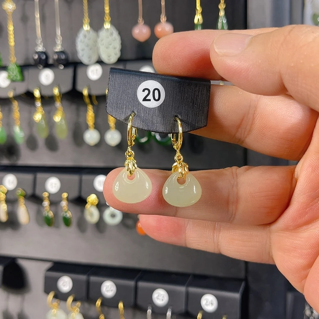 和田玉未镶嵌耳饰大*