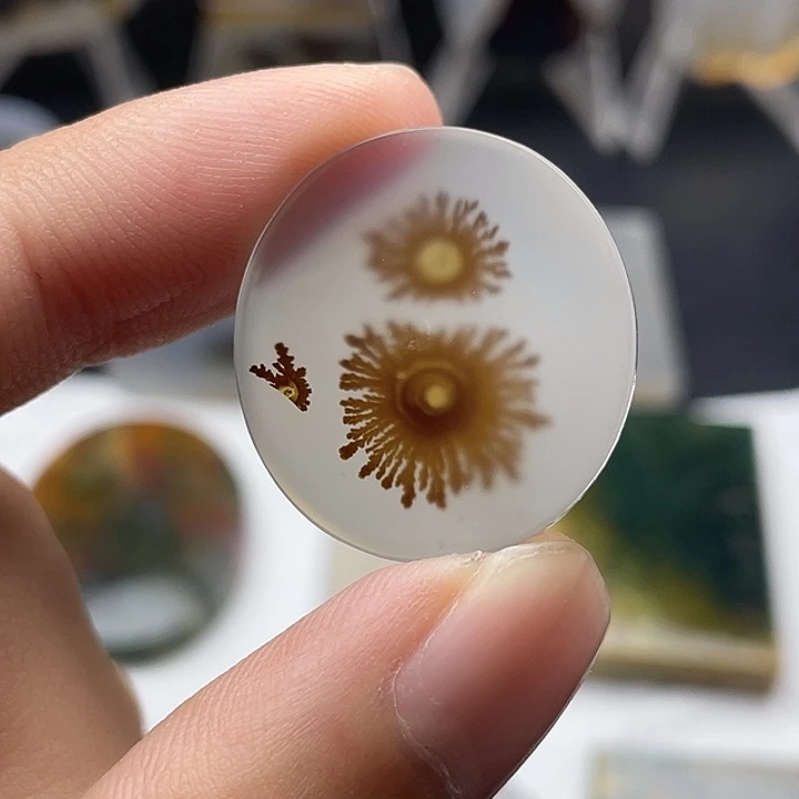 玛瑙/玉髓未镶嵌颈饰